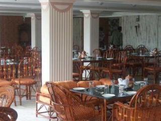 Hotel Maan Residency Ahmedabad Luaran gambar